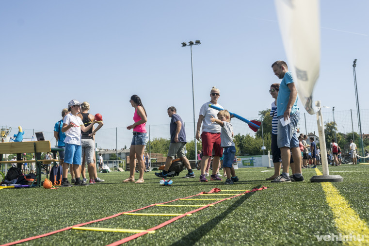 Képgalériánkért kattintson a fotóra!