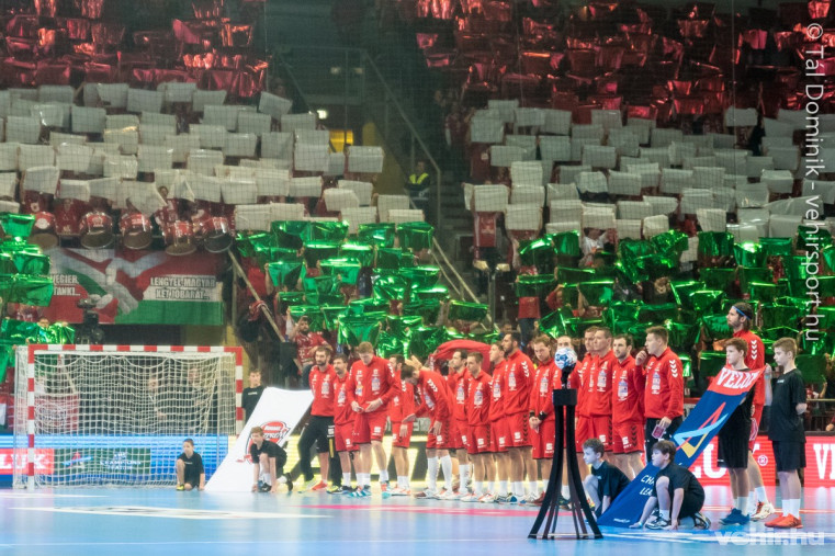 Képgalériánkért kattintson a fotóra!