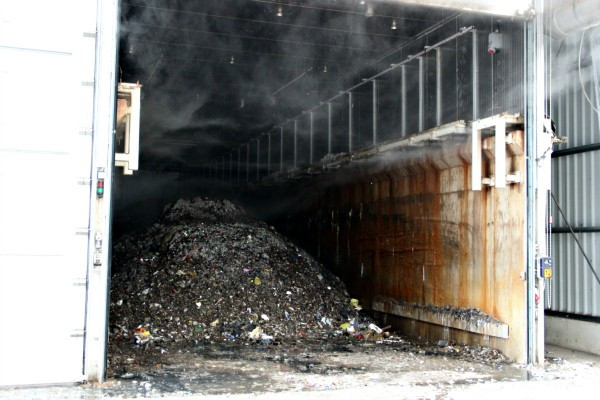 A biohulladékot hetven fokos, páradús környezetben érlelik