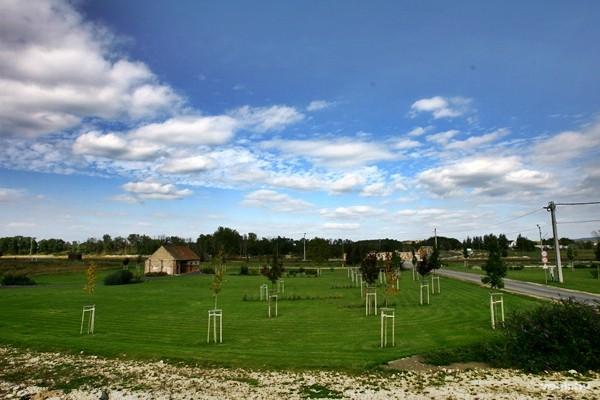 Egy épületet a mai napig érintetlenül hagytak
