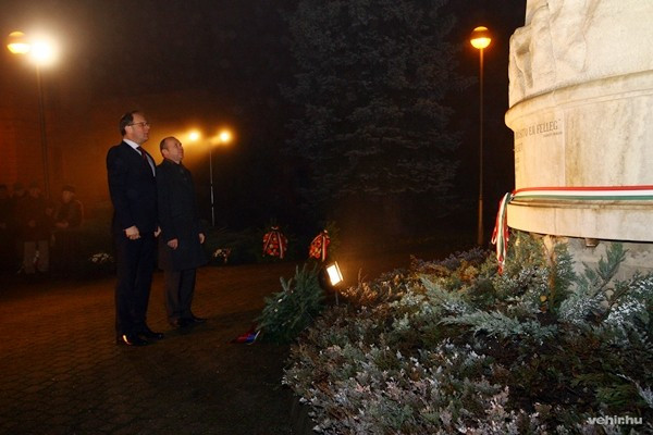 dr. Navracsics Tibor és Porga Gyula