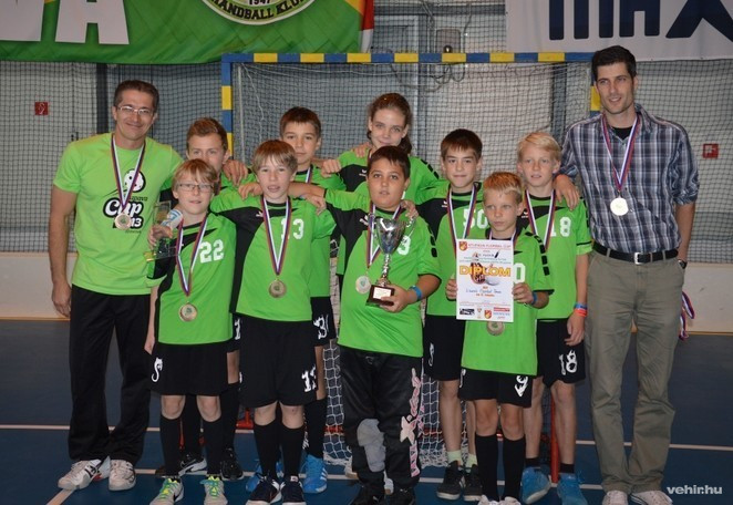 A Lizards FT bronzérmes együttese