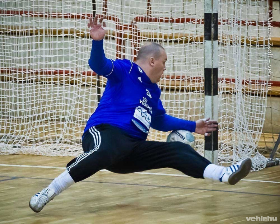 Öt gólt kapott, de remekelt Reveland (archív fotók)