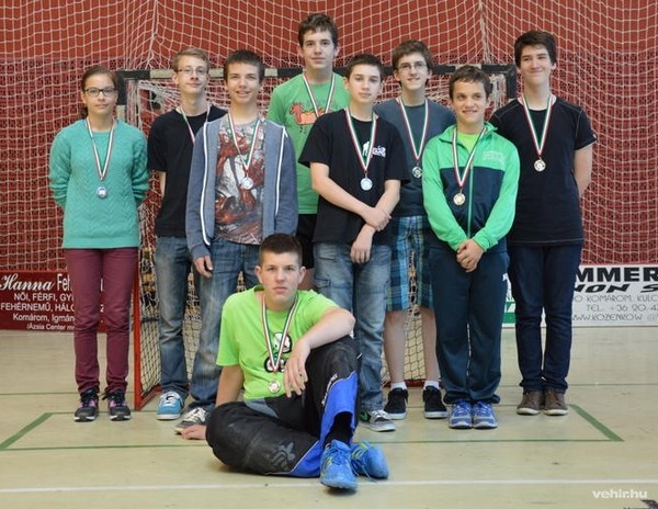 Az ezüstérmes veszprémi csapat