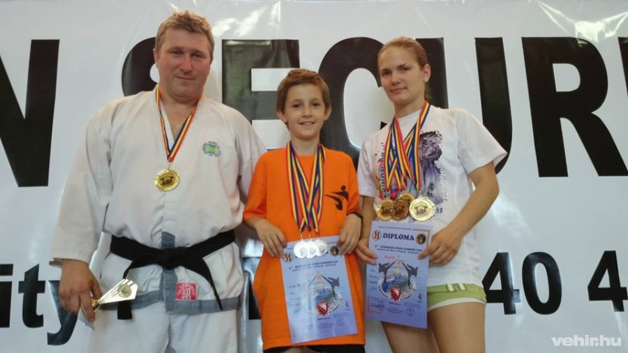 Vajky László, Kovács Gergő és Bécsi Nikolett - Fotó: Kovács Gyula