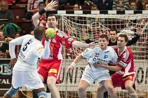 Munkában az óriás