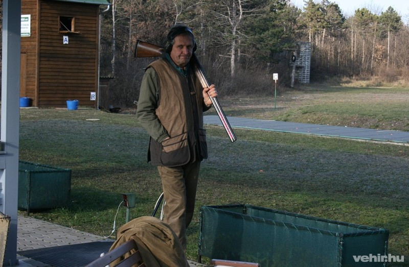 Zatkalik Attila a lőállásban