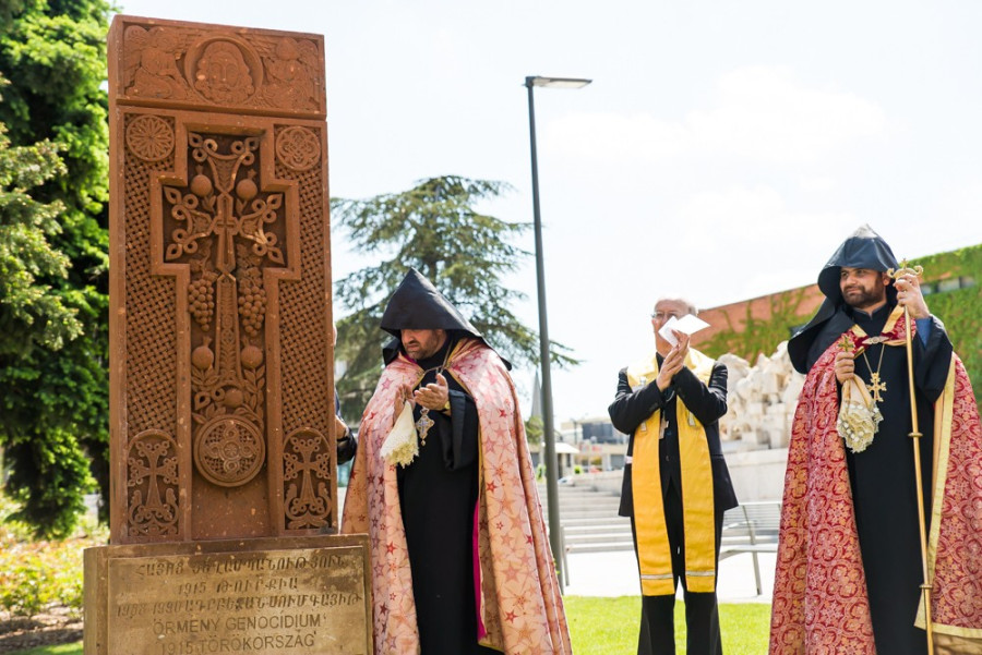 Az örmény kultúra jeleit megtalálhatjuk Veszprém utcáin