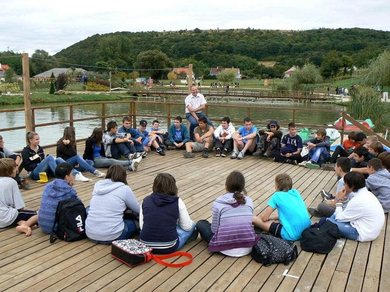 Gólyatábor, 2011. (fotó az iskola honlapjáról)