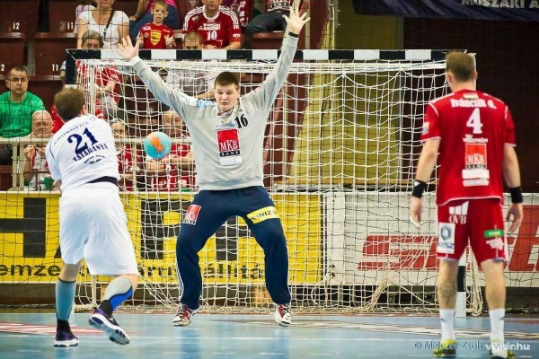 Borbély Ádám a veszprémi kapuban