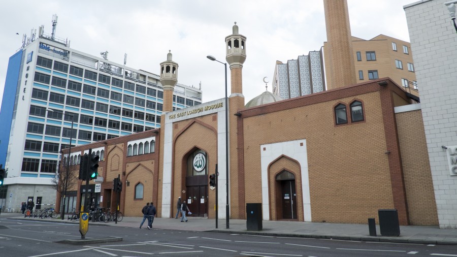 Az egyik leghíresebb mecset Kelet-Londonban. Fotó:PA-ITV.com