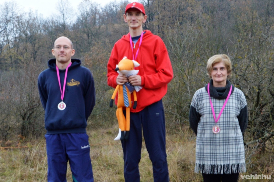 Perczel-Szabó Krisztián a dobogó tetején - Fotók: Bálint Bence