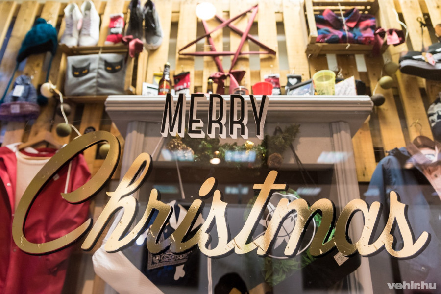 A Húszemeletes félemelete