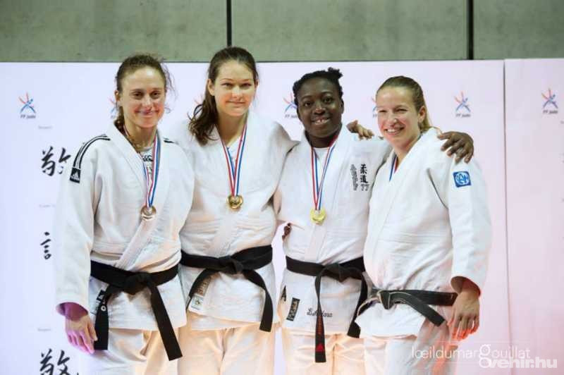 Horváth Dorottya (balról a második) nem talált legyőzőre Franciaországban