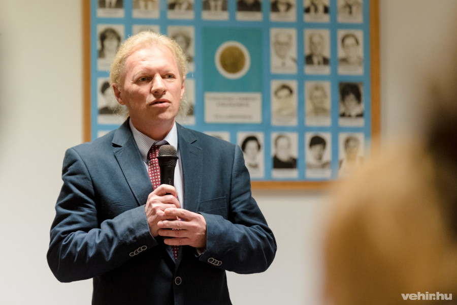 dr. dávid gyula szerint az elmúlt években jelentősen javultak a szakmai feltételek a kórházban