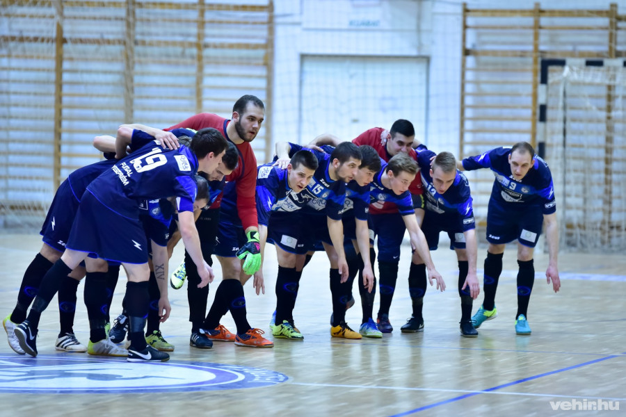 Irány a felsőház! (archív fotó)