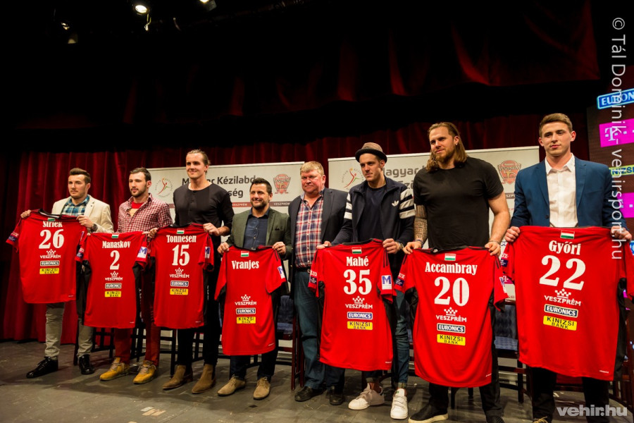 Manuel Strlek, Dejan Manaszkov, Kent Robin Tönnesen, Ljubomir Vranjes, Kálomista Gábor, Kentin Mahé, William Accambray és Győri Mátyás