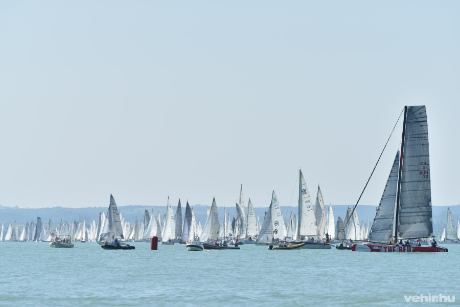 Elrajtoltak - fotó: kekszalag.hu