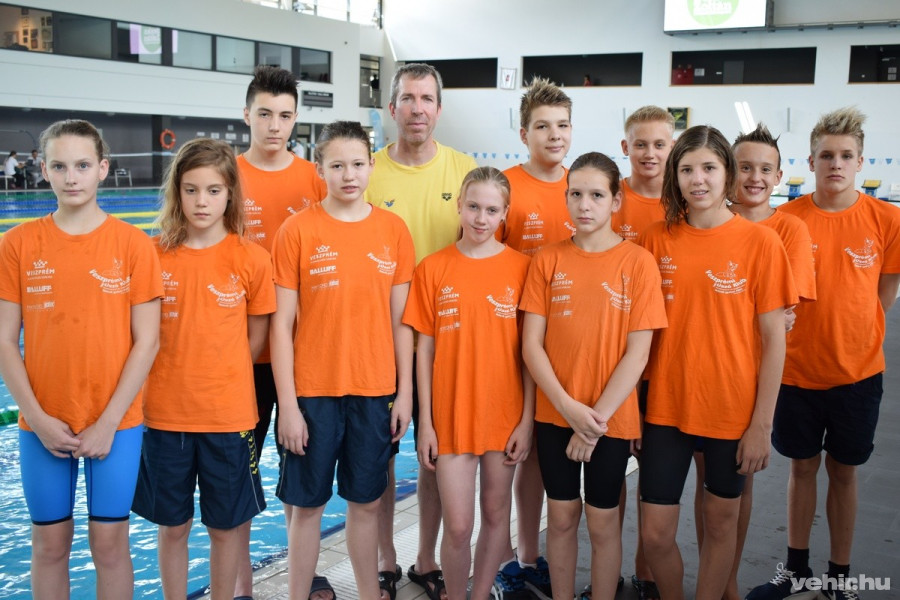 Kiválóan helytállt a VÚK küldöttsége kecskeméten