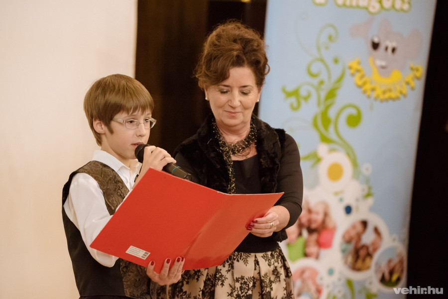 Mikulás-napi ünnepséghez természetesen versmondás is jár