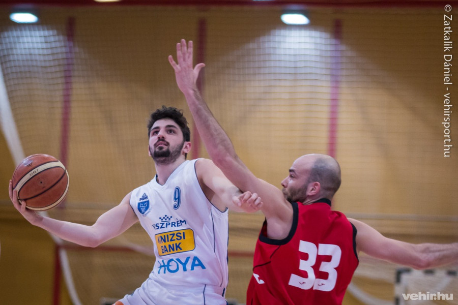 Nagy küzdelemben nyert a Hoya (archív fotó)