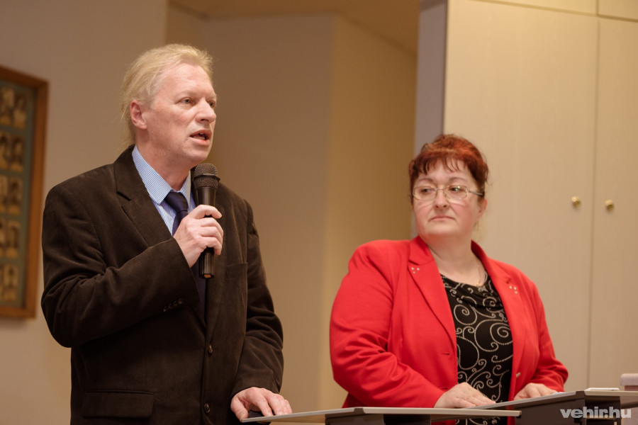 Dávid Gyula, Horváth Ferencné