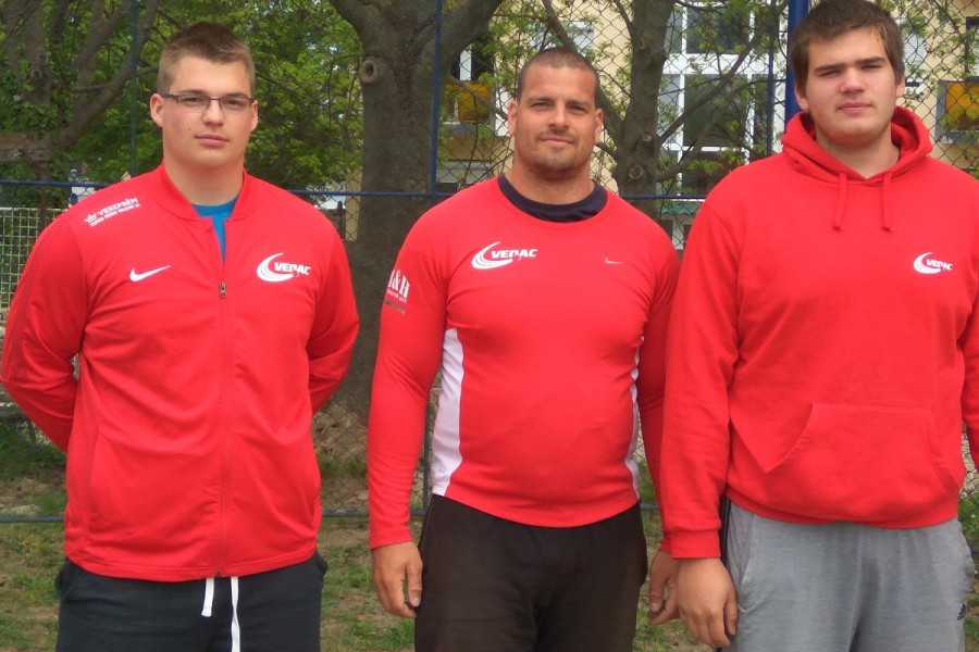 Bedegi Bence, Mozsdényi Dávid és Péringer Márk - Fotó: VEDAC