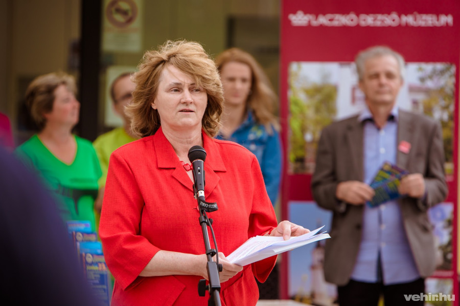 S. dr. Perémi Ágota