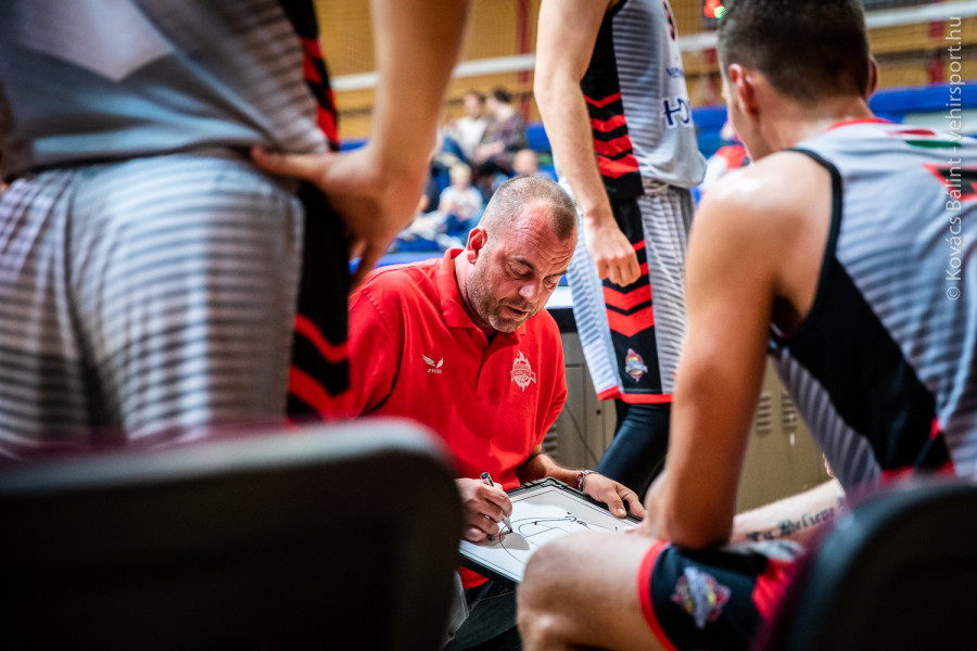 Mérész Csaba:  elvárom, hogy keményen védekezzünk