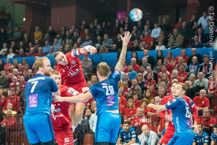 Tönnesen nem játszhat a világbajnokságon