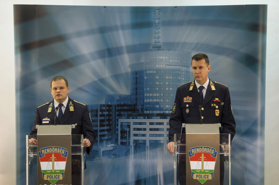 Terdik Tamás, Budapest rendőrfőkapitánya és Palotás Zsolt Gábor, a Fővárosi Katasztrófavédelmi Igazgatóság szakmai helyettese