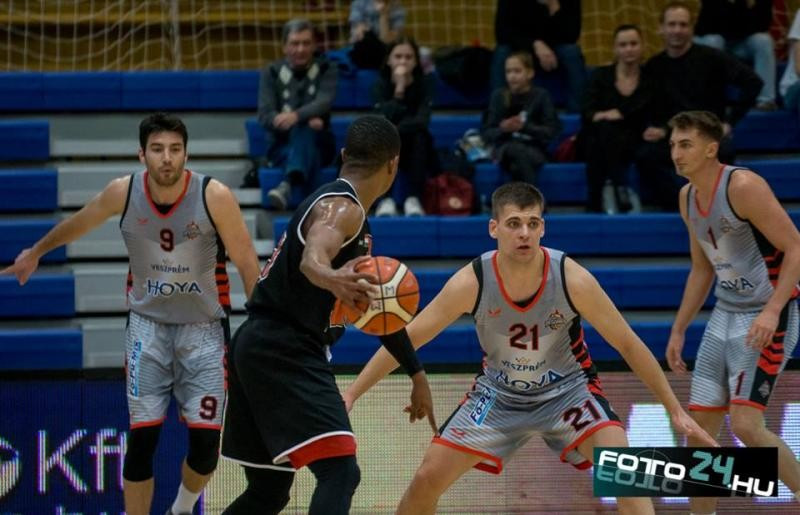 Az utolsó negyed döntött a bakonyiak javára - Fotó: foto24.hu (archív)