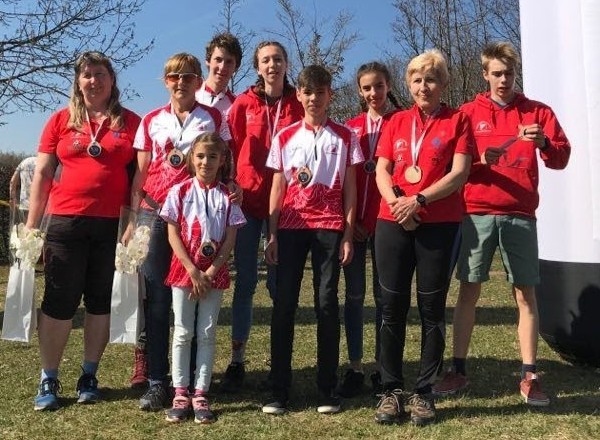 A veszprémi dobogósok csoportja - Fotó: Angyal Dániel