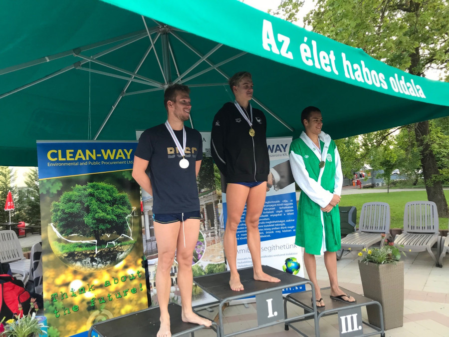 Rasovszky a dobogó tetején - Fotó: MÚSZ Facebook