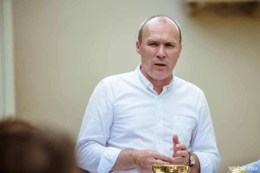 Porga Gyula büszke a labdarúgókra