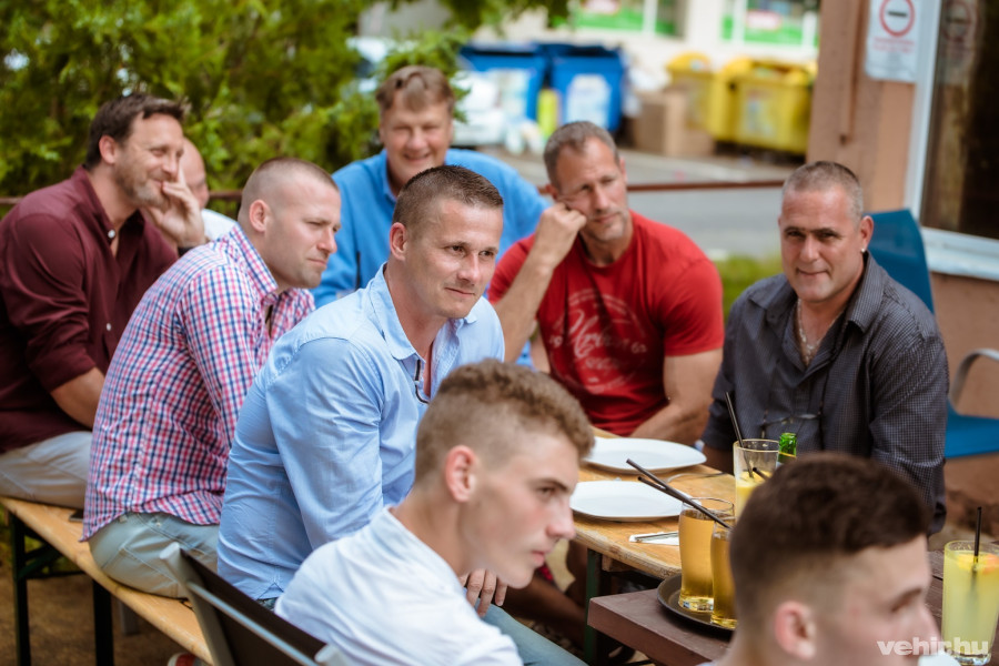 A nyerő szakmai stáb