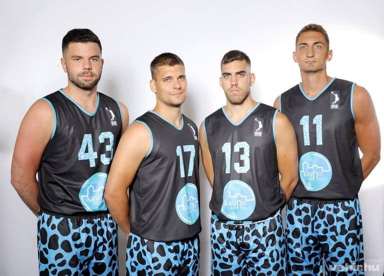 Fotók forrása: veszpremkosar.hu