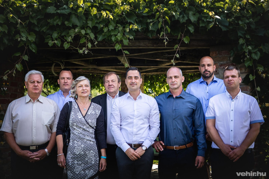 Köbli Miklós, Straub Dávid, Fülöp Zoltánné, Jánszky Lajos László, Ovádi Péter, Steigervald Zsolt, Sövényházi Balázs és Tábori Ferenc