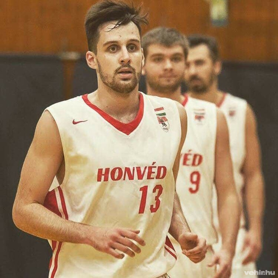 Mucza Tamás a Honvéd kötelékéből érkezett - Fotó: veszpremkosar.hu