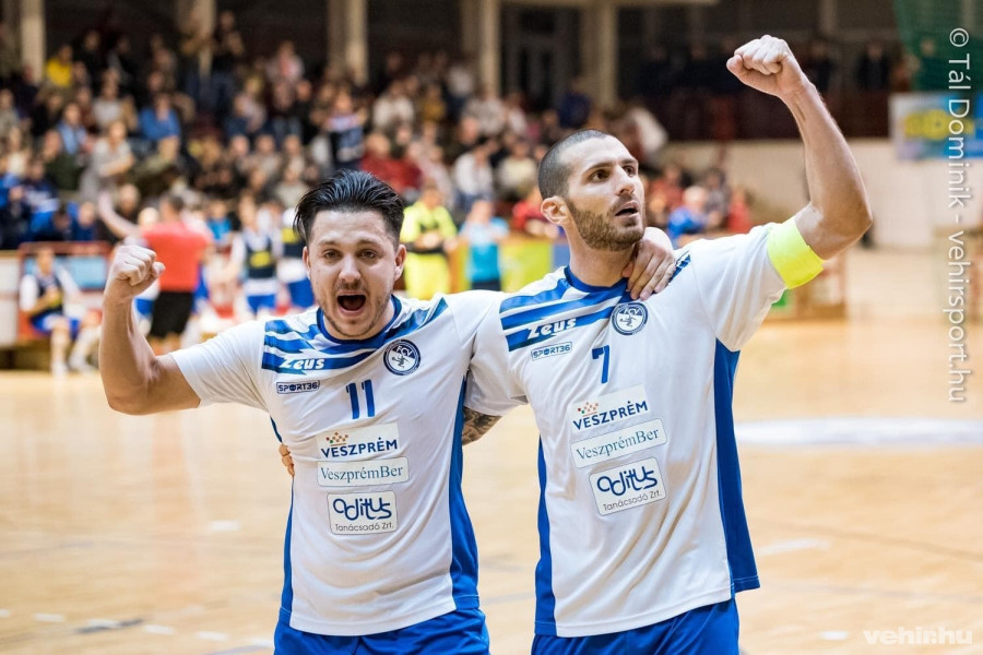 Komáromi Péter és Tatai József is magára öltheti nemzetünk színeit (archív fotó)