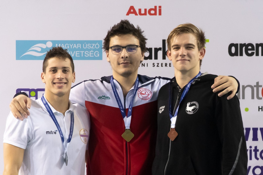 Gyurta Gergely, Kalmár Ákos és Rasovszky Kristóf - Fotó: MÚSZ Facebook