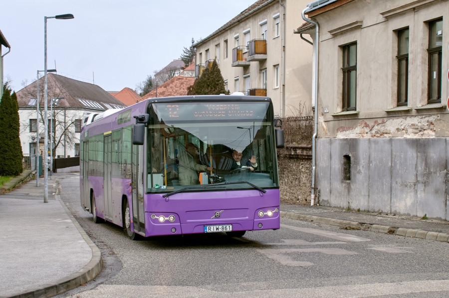 Kevésbé szennyezi a levegőt a V-Busz