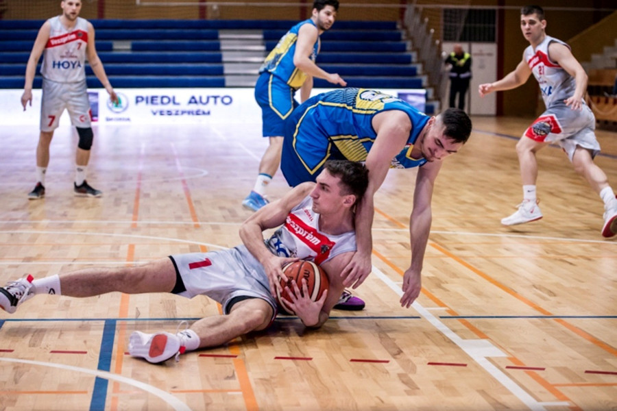 Archív fotó - veszpremkosar.hu