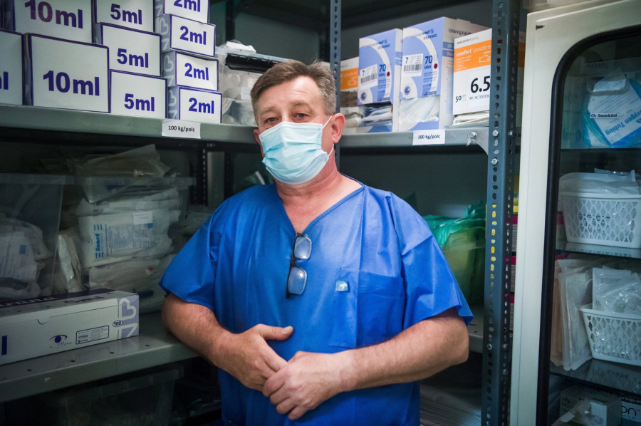 Szobonya Sándor segédápoló, Szent László Kórház