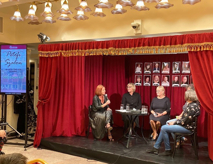 Fotó: Petőfi Színház