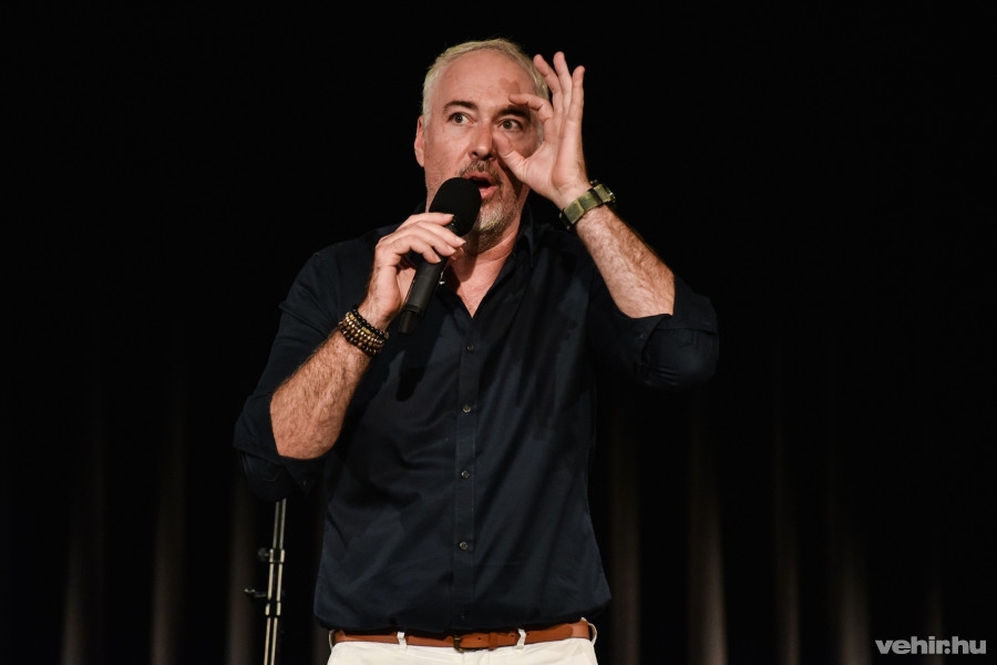 Vajda István / hydelight