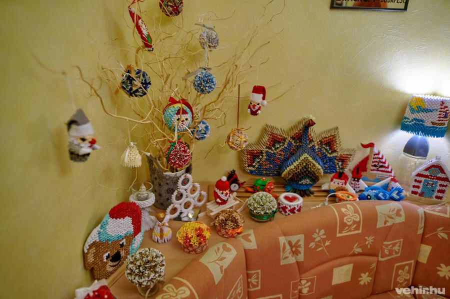 Akár a karácsonyfát is díszíthetjük velük