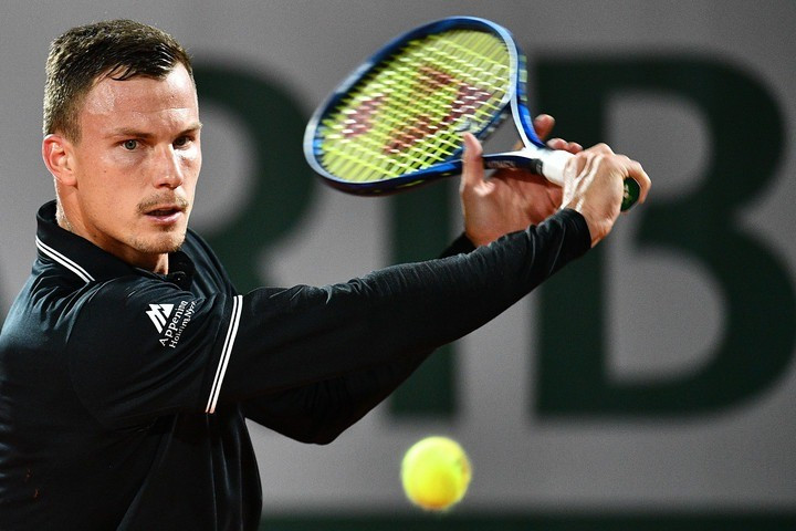 Fucsovics Márton is jelölt az év sportolója címre - Fotó: AFP/Anne-Christine POUJOULAT (archív)