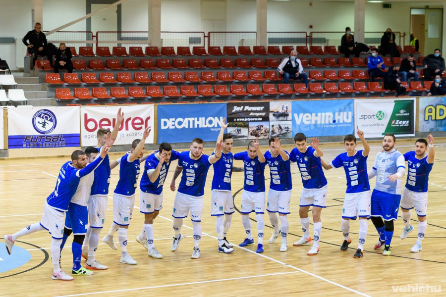 Ismét hazai pályán futsalosaink