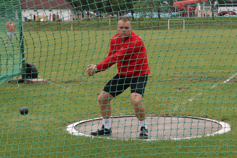 Csekő Miklós 72.16 méterrel ezüstérmes lett - Fotó: VEDAC